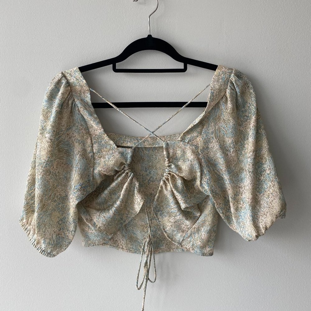 h&m crop top back lace up colorful print